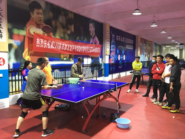 传中和射门 传中和射门