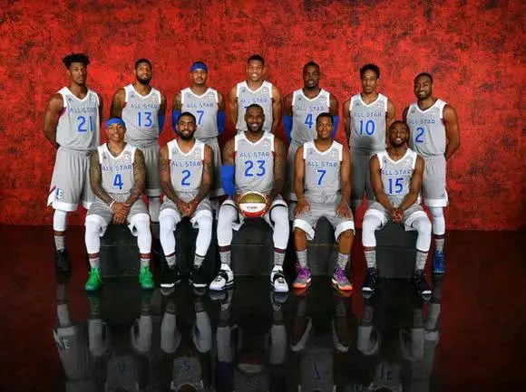 往荣誉的重 往荣誉的重