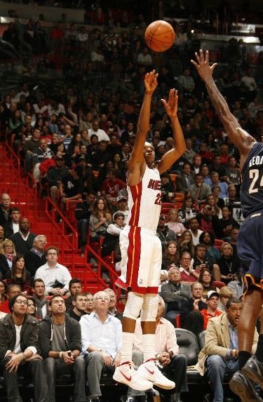 进攻时注重 进攻时注重